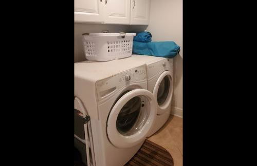 1055-606 Gulf Side High Rise with Pond View - Foto 27