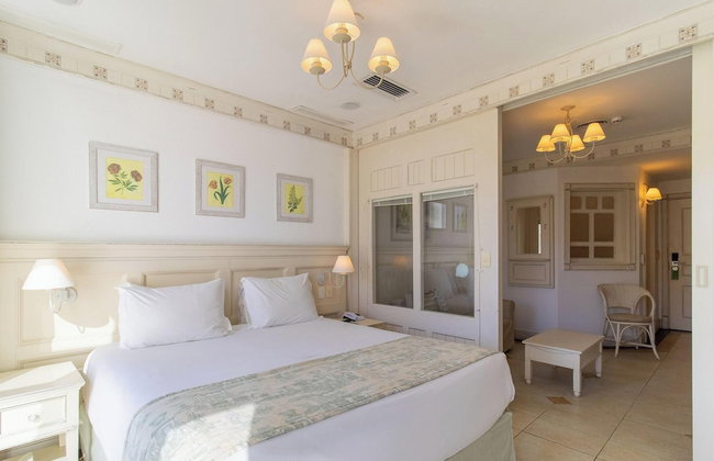 Confortáveis Studios no IL Campanario Resort ILCJR - Foto 4