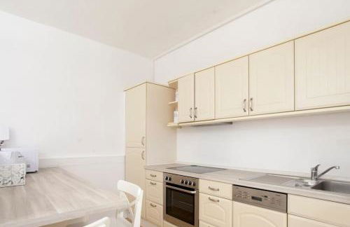 Exclusive 2-room souterrain apartment - Foto 8