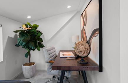 Sleeps 32 Private Compound w Putting Green Bouldin Collective by AvantStay - Foto 25