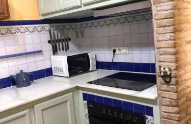 Marvellous Malaga Mediterranean and Mountain Views - Photo 18