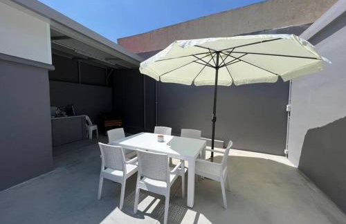 Modern Stylist House for Friends - Foto 21