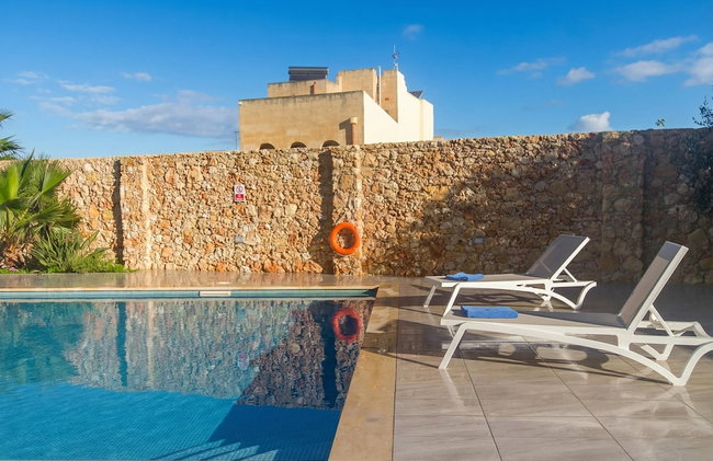 Wellness Hygge Modern Gozitan Apartment - Photo 23
