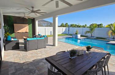 Casa Madrid Heated pool sleeps 8 - Foto 1