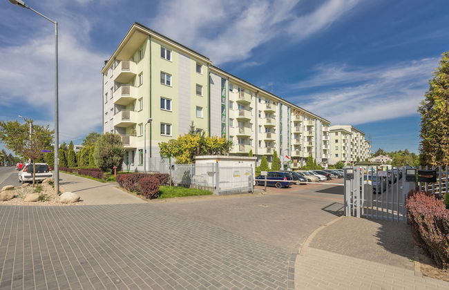 Cosy Apartment in Piaseczno by Renters - Photo 20