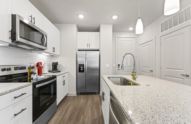 Prime Soco Charming 1BR King Suite w Pool Parking - Foto 3