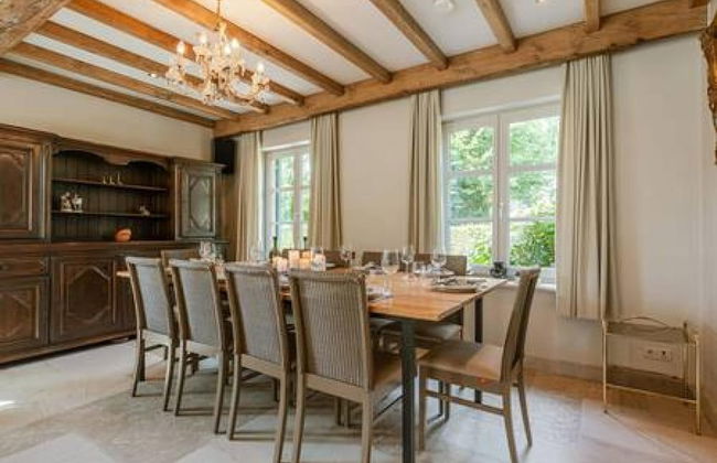 Quiet and Authentic Vacation Property With Pond - Foto 16