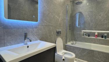 Alhambra House, Modern 2 Bed Flat - F2 - Foto 4