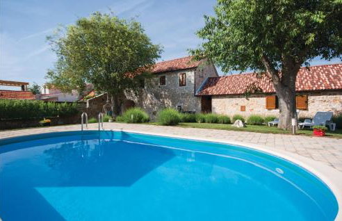 Holiday Home Lozovac With Outdoor Swimming Pool 441 - Foto 1