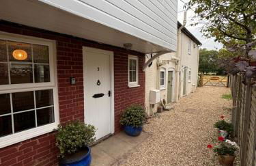 Delightful 3-bedroom Cottage, Brockenhurst - Foto 2