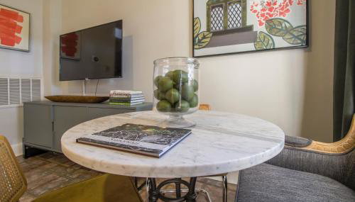 The Magnolia Retreat in Historic Savannah 1BR - Foto 3