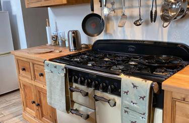 Spaniel Cottage with views of Ham hill, Stoke sub Hamdon - Photo 21