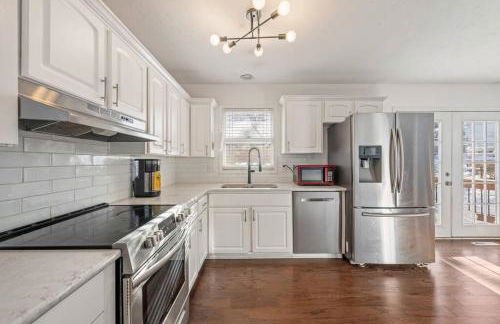 Elm. Peaceful pet friendly home. No pet fee! - Foto 5