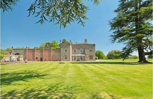 Newcourt Manor - Foto 4