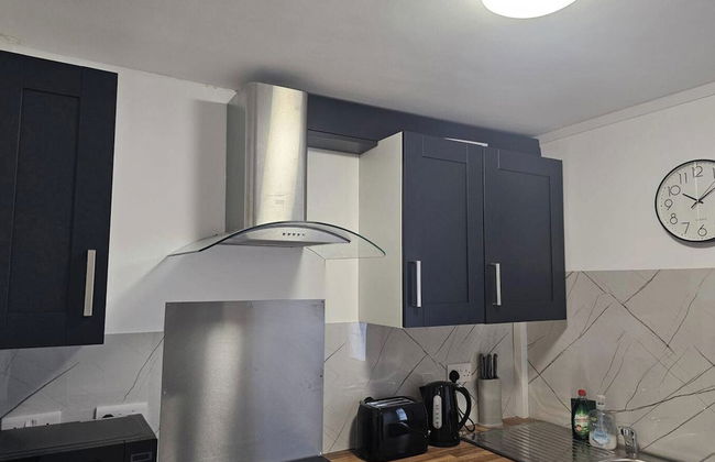 Charming and Compact Studio in Bridgend - Foto 6