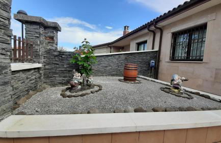 Armendigain Aia -Naturaleza y seguridad, entorno rural a 29 km de San Sebastian by Egona - Foto 3