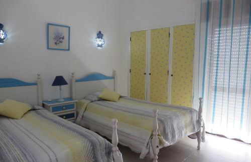 Apartamento com piscina perto da praia - Foto 23