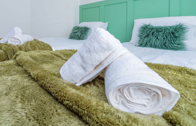 Premium 4 Bed Detached in Heswall - Photo 5