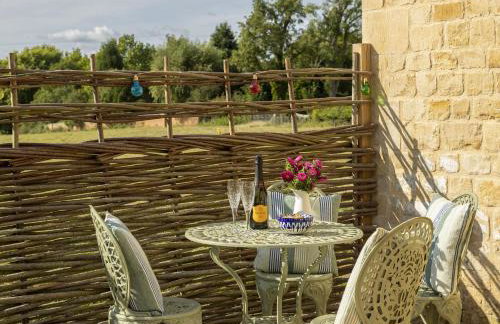 The Old Mission Church - Photo 33