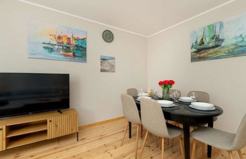 Apartament w Gdyni z Ogródkiem i 2 Sypialniami by Noclegi Renters - Foto 13