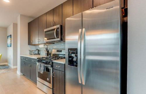 Modern And Spacious Townhouse Blocks from Downtown - Foto 9