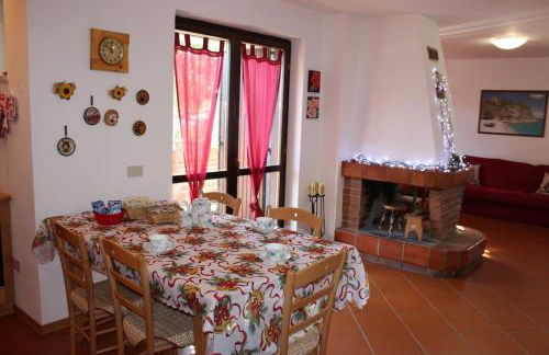 Comodo appartamento in Sila Moccone-Camigliatello - Foto 9