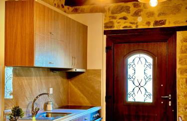 Hercules Traditional Houses - Photo 55