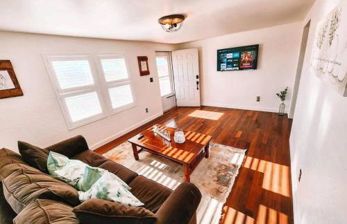 Penrose Retreat! Pet Friendly - Photo 8