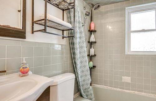 2 Mi to UBS Arena and Belmont Park Suburban Escape - Foto 17