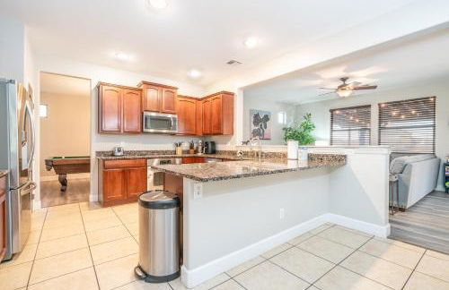 Pool and Patio Family-Friendly Goodyear Home! - Foto 9