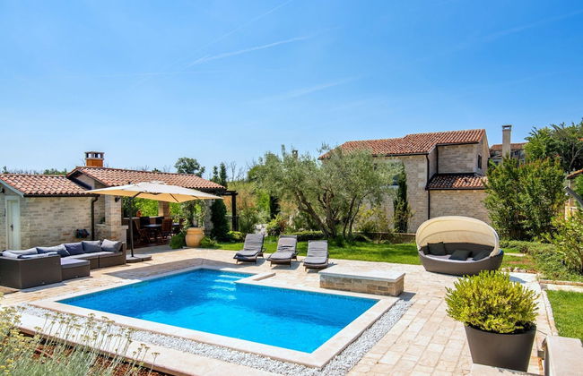 Villa in Baderna With Private Pool - Foto 26