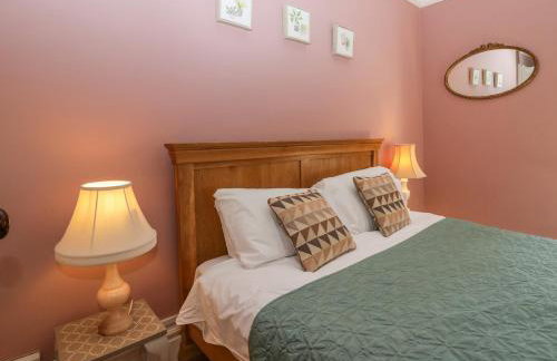 Sunnycote - Photo 25