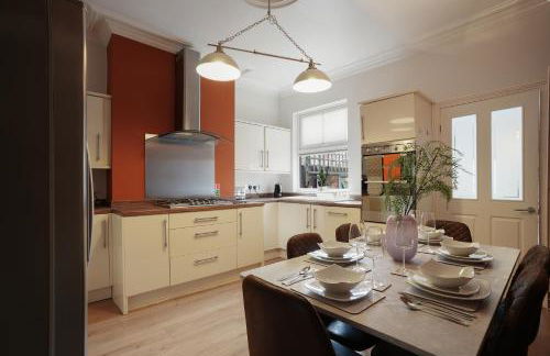 3 bed city centre, FREE parking, Contractors, Long Stays - Foto 9