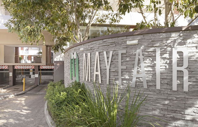 Mayfair Luxury 212 - Photo 30