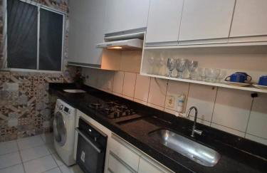 Apartamento com AR Condicionado splint, condomínio com piscina 2 Qts, próximo à praias e ao pavilhão de Carapina com portaria 24h - Foto 13