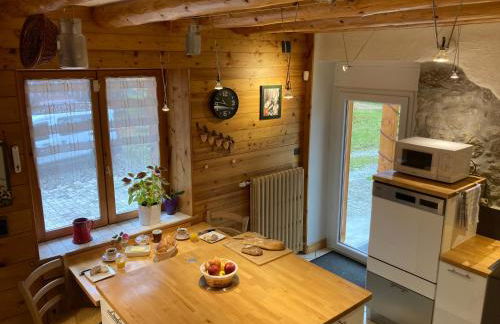 l'Echo des Glieres vue montagne centre village sauna & grill - Foto 6