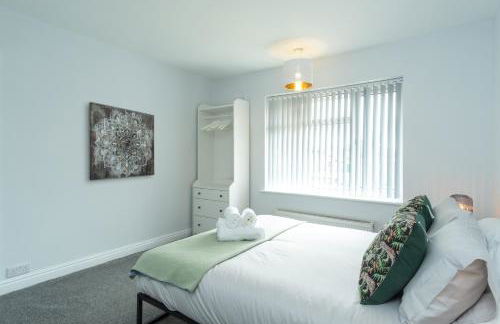 Heath House - Photo 18