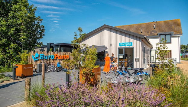 Chalet on a Holiday Park 3.5 km From the Beach - Foto 2, Recepción