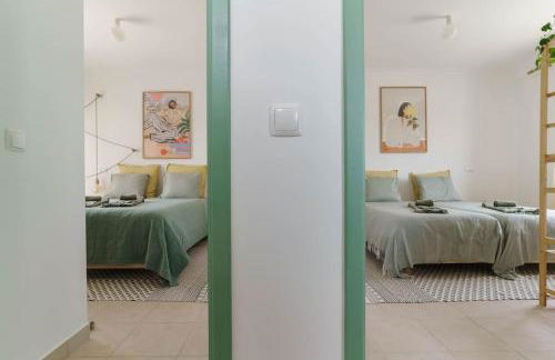 Green Breeze Escape by Lisbeyond - Photo 13