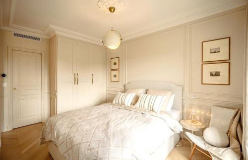 Apartment with Eiffel Tower view - Photo 20