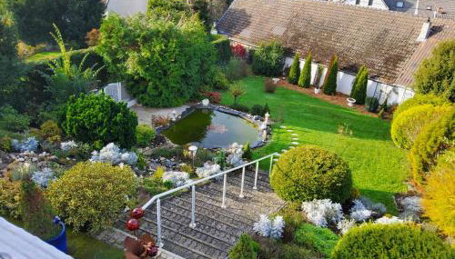 A large Fully Furnished Private Apartment - Foto 2, Garden, Garden view