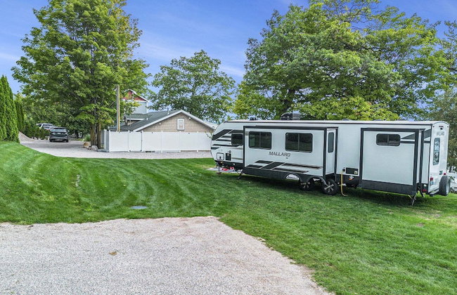 Stunning Newly Renovated Modern Beach House - 7633 - Foto 67