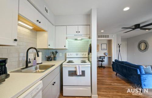 Comfy ATX Apt plus Balcony and Smart TV and Free Parking - Foto 11