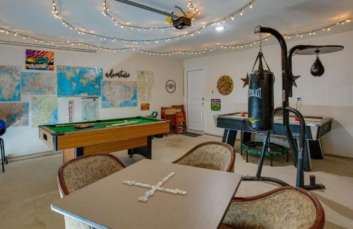 Game Room and Walk to Beach Gun Barrel City Gem! - Foto 2