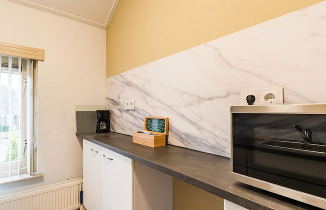 Holiday Home for Cyclists/walkers in Achterhoek - Photo 7