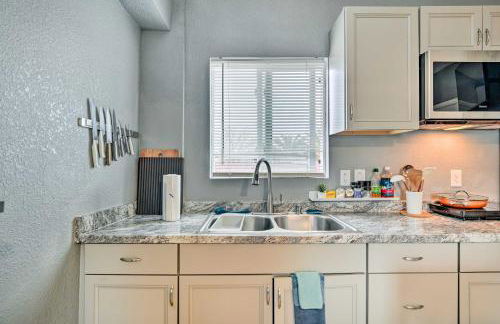 North Las Vegas Studio with Fire Pit 10 Mi to Strip - Foto 10