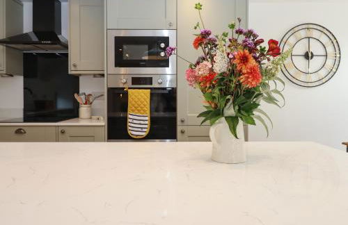 Bumblebee Cottage - Photo 16