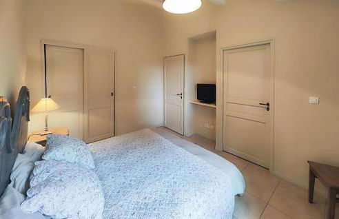 2 Bedroom Nice Home In Saint-Laurent-De-La-Ca - Foto 13