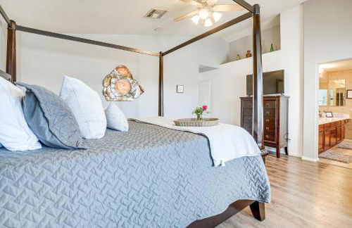 half Mi to Lake Family Home with Hot Tub in Goodyear - Foto 21