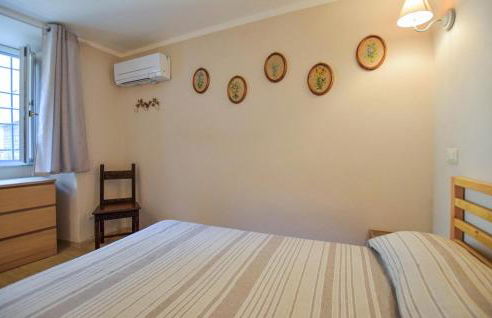 2 Bedroom Lovely Apartment In Gombitelli - Foto 26